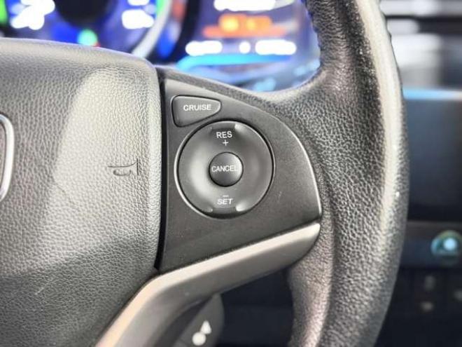 フィット1.5 ハイブリッド Lパッケージ 4WD 防錆塗装TVナビBカメ 1500