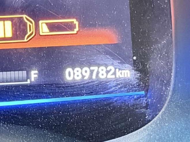 フィット1.5 ハイブリッド Lパッケージ 4WD 防錆塗装TVナビBカメ 1500