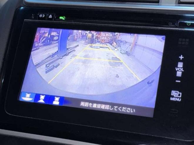 フィット1.5 ハイブリッド Lパッケージ 4WD 防錆塗装TVナビBカメ 1500