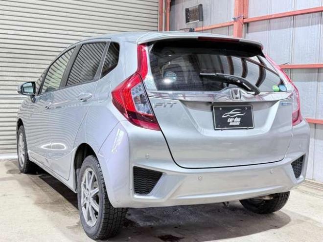 フィット1.5 ハイブリッド Lパッケージ 4WD 防錆塗装TVナビBカメ 1500