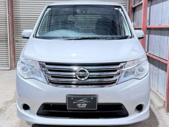 セレナ2.0 20X 4WD　防錆塗装キーレスナビETC 2000