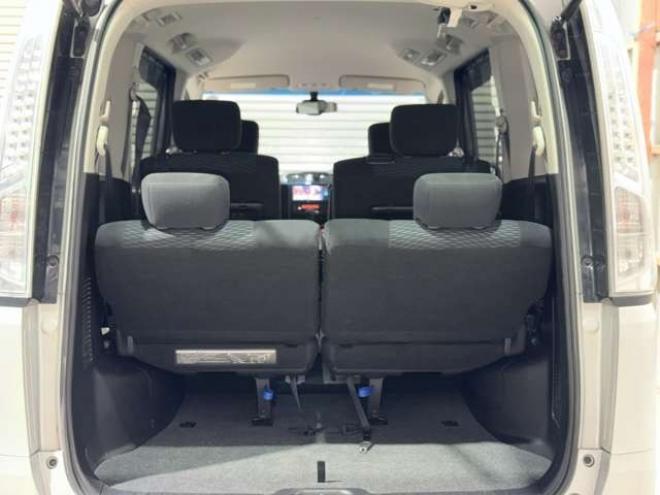 セレナ2.0 20X 4WD　防錆塗装キーレスナビETC 2000