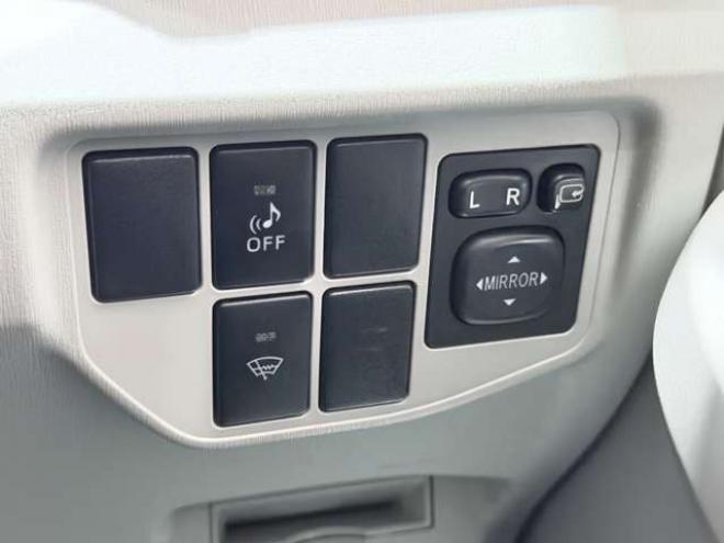 プリウス1.8 S 防錆塗装エンスタ 2WD 1800