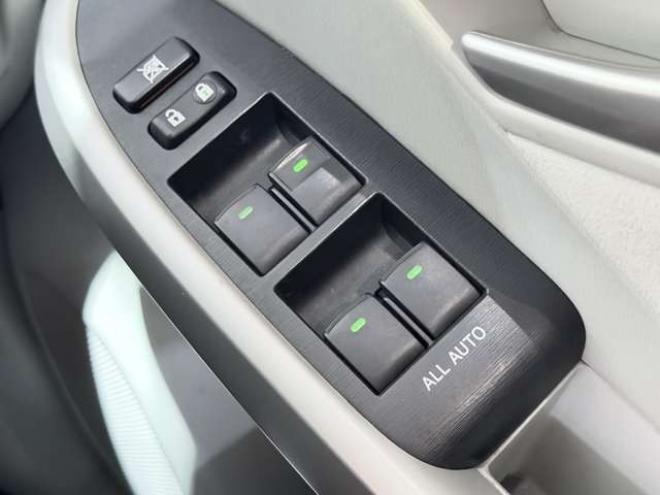 プリウス1.8 S 防錆塗装エンスタ 2WD 1800