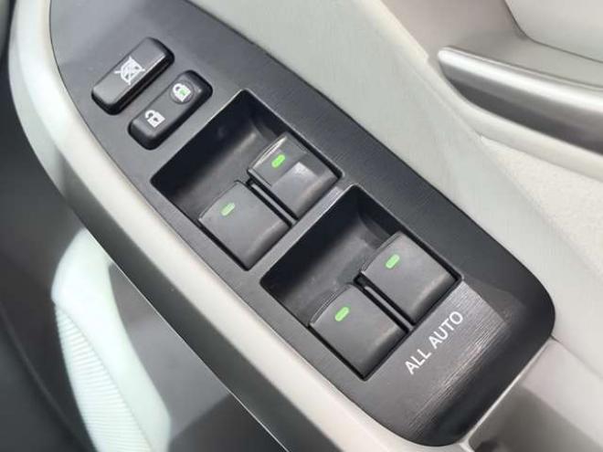 プリウス1.8 S 防錆塗装エンスタ 2WD 1800