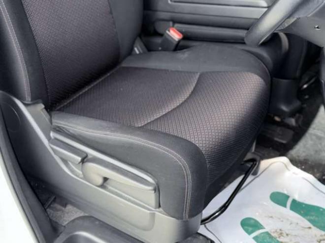 セレナ2.0 ハイウェイスター 4WD　防錆塗装TVナビBカメエンスタ後席モニタ 2000