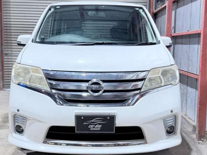 セレナ2.0 ハイウェイスター 4WD　防錆塗装TVナビBカメエンスタ後席モニタ 2000