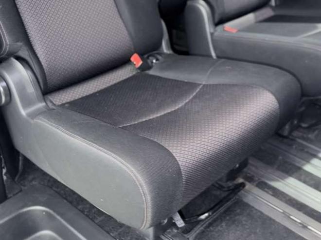 セレナ2.0 ハイウェイスター 4WD　防錆塗装TVナビBカメエンスタ後席モニタ 2000