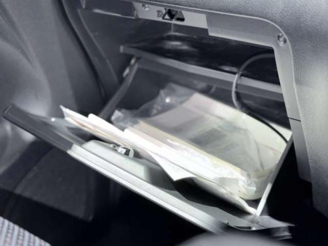 セレナ2.0 ハイウェイスター 4WD　防錆塗装TVナビBカメエンスタ後席モニタ 2000