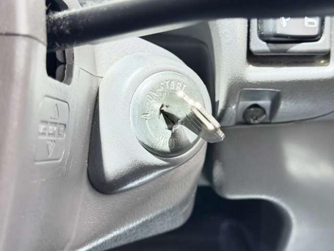 ビュート1.3 デラックス　下廻防錆 2WD 1300