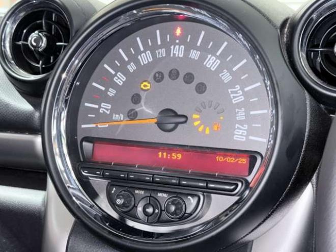 ミニクロスオーバー クーパー D オール4 4WD　下廻防錆4WDキーレス 正規輸入車 2000