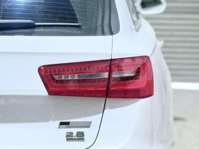 アウディA6アバント 2.8 FSI クワトロ 4WD　下廻防錆TVナビBカメETC 正規輸入車 2800