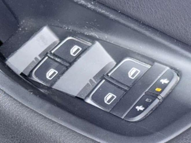 アウディA6アバント 2.8 FSI クワトロ 4WD　下廻防錆TVナビBカメETC 正規輸入車 2800