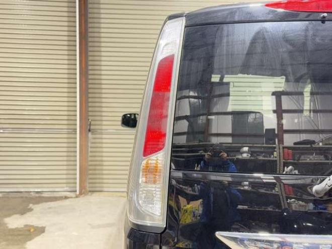 セレナ2.0 20X 4WD 下廻防錆ナビBカメエンスタ 2000