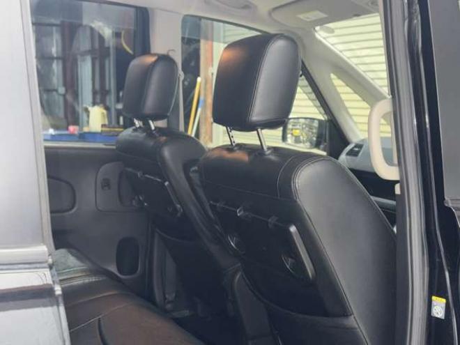 セレナ2.0 20X 4WD 下廻防錆ナビBカメエンスタ 2000