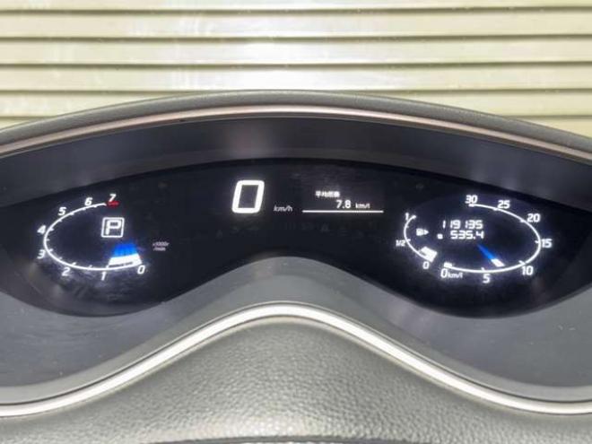 セレナ2.0 20X 4WD 下廻防錆ナビBカメエンスタ 2000