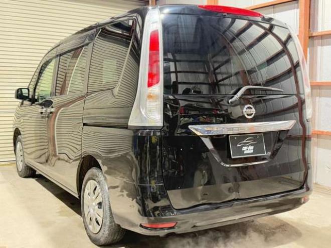 セレナ2.0 20X 4WD 下廻防錆ナビBカメエンスタ 2000