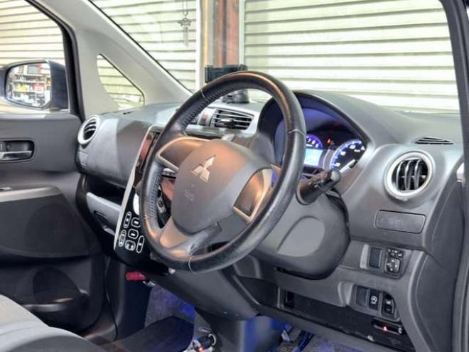 eKカスタムG 4WD 下廻防錆スマキーナビ 660