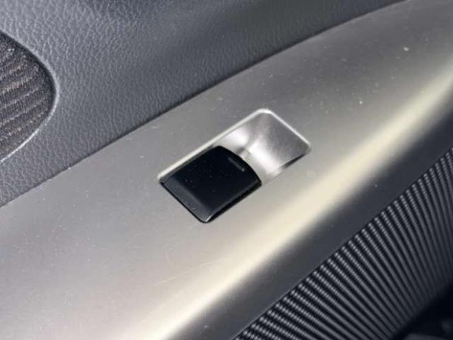 eKカスタムG 4WD 下廻防錆スマキーナビ 660