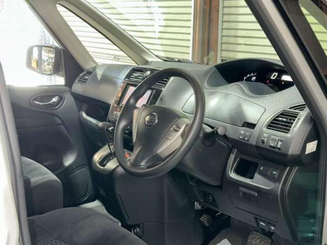 セレナ2.0 20S 4WD 下部防錆TVナビETC 2000