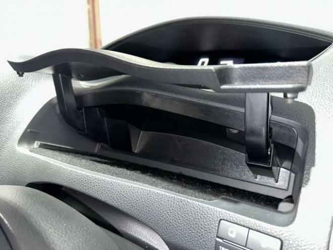 セレナ2.0 20S 4WD 下部防錆TVナビETC 2000