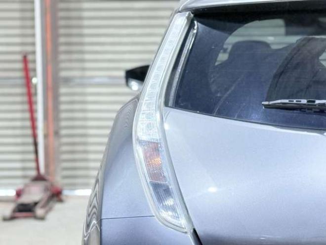 リーフ30kWh X 下廻防錆TVナビBカメETC夏冬タイヤ 2WD 不明
