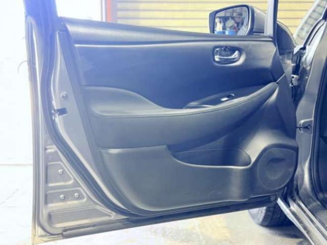 リーフ30kWh X 下廻防錆TVナビBカメETC夏冬タイヤ 2WD 不明