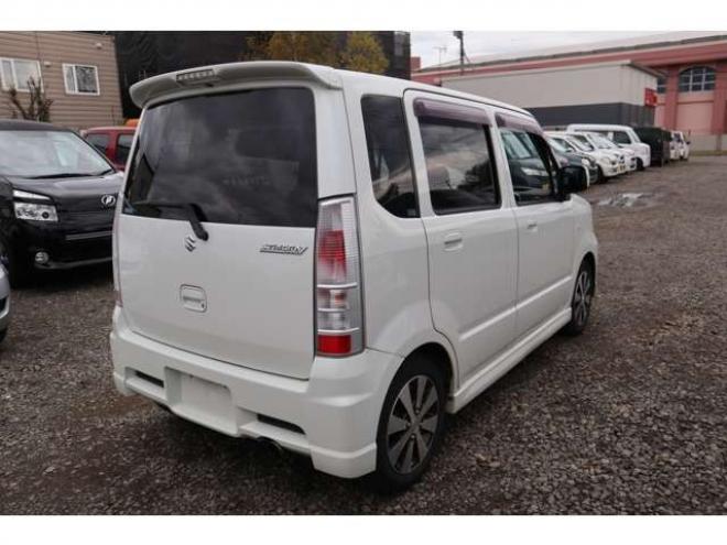 ワゴンRスティングレー DI 4WD　HID・スマートキー・直噴ターボ・4.2万キロ 660