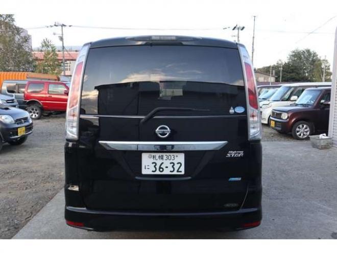 セレナ2.0 ハイウェイスター 4WD HID・ナビ・TV・両側パワースライドドア・バックカメラ・R9/5月・9.6万キロ 2000