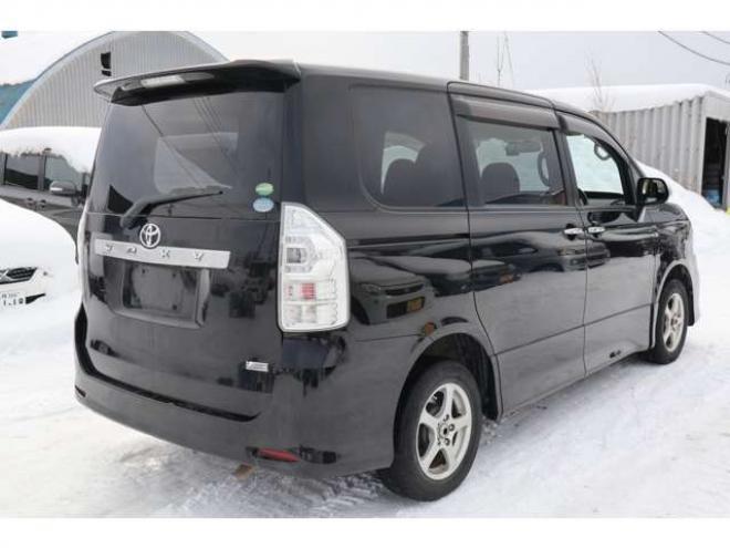 ヴォクシー2.0 ZS 煌 4WD ナビTV・Bカメラ・両パワスラ・エンスタ 2000