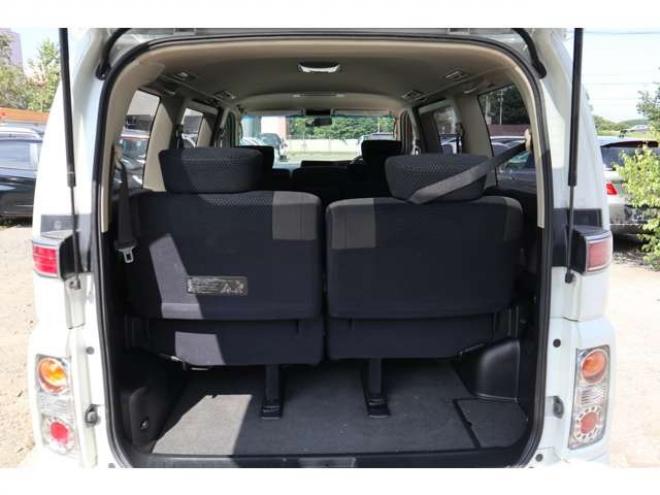 エルグランド2.5 ライダーS 4WD スマートキー・左パワスラ・TV・Bカメラ・Tチェーン・ローダウン・8万キロ 2500