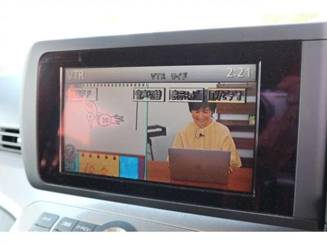 エルグランド2.5 ライダーS 4WD スマートキー・左パワスラ・TV・Bカメラ・Tチェーン・ローダウン・8万キロ 2500