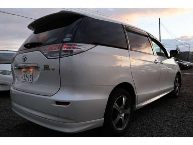 エスティマハイブリッド2.4 X 4WD 両パワスラ・ナビ・TV・Bカメラ・R8/5月 2400