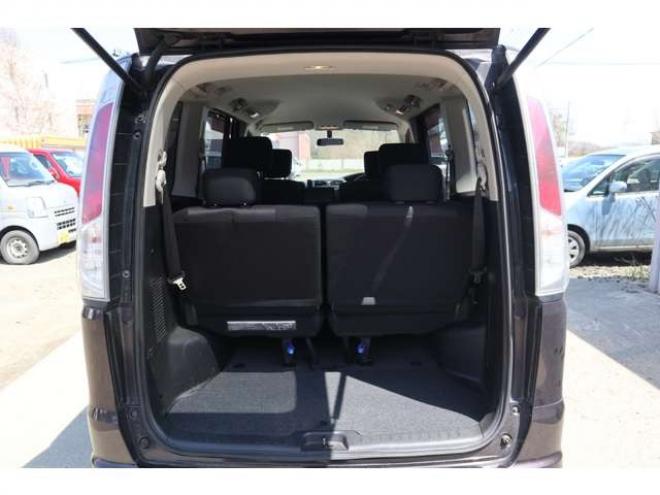 セレナ2.0 ハイウェイスター 4WD バックカメラ・スマートキー・R8/7月 2000