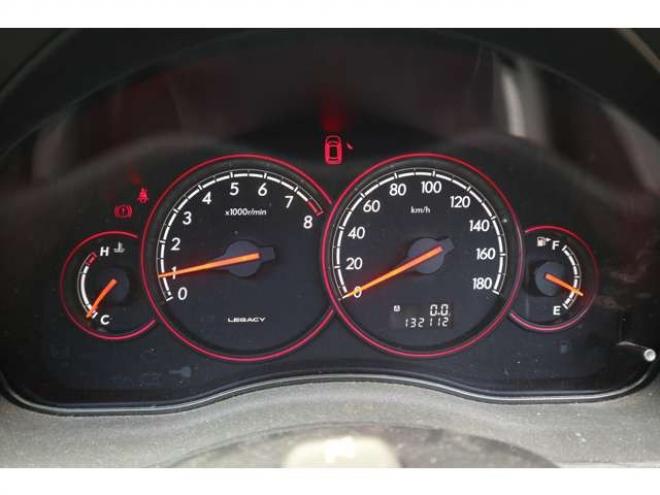 レガシィB4 2.0 GT スペックB 4WD　5速マニュアル・ターボ・キーレス・Tベル交換済み・サンルーフ 2000