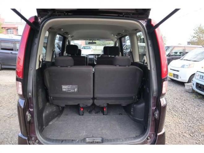 セレナ2.0 ハイウェイスター Vセレクション 4WD 両側パワースライドドア・ナビ・TV・バックカメラ・スマートキー・R8/12月・8.3万キロ 2000