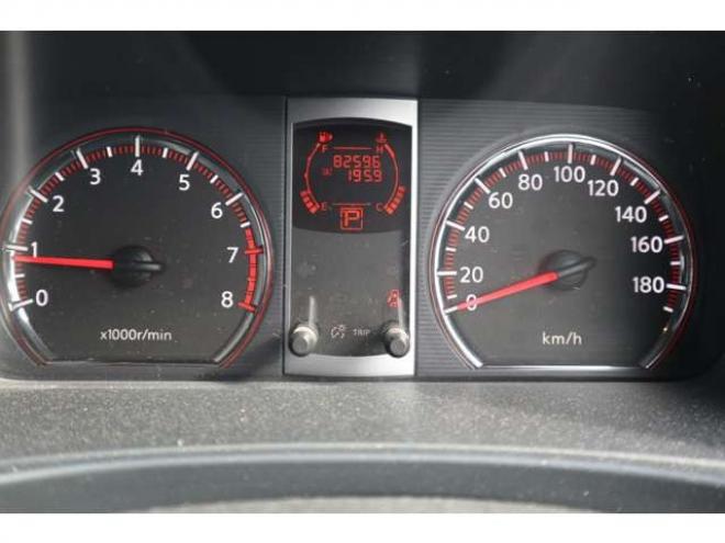 セレナ2.0 ハイウェイスター Vセレクション 4WD 両側パワースライドドア・ナビ・TV・バックカメラ・スマートキー・R8/12月・8.3万キロ 2000