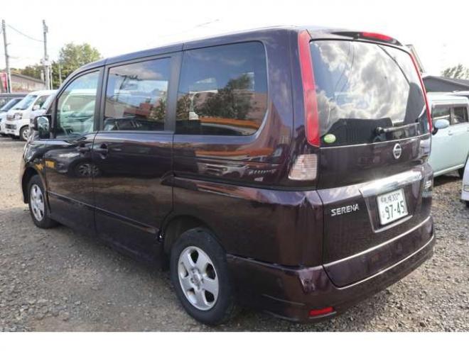 セレナ2.0 ハイウェイスター Vセレクション 4WD 両側パワースライドドア・ナビ・TV・バックカメラ・スマートキー・R8/12月・8.3万キロ 2000