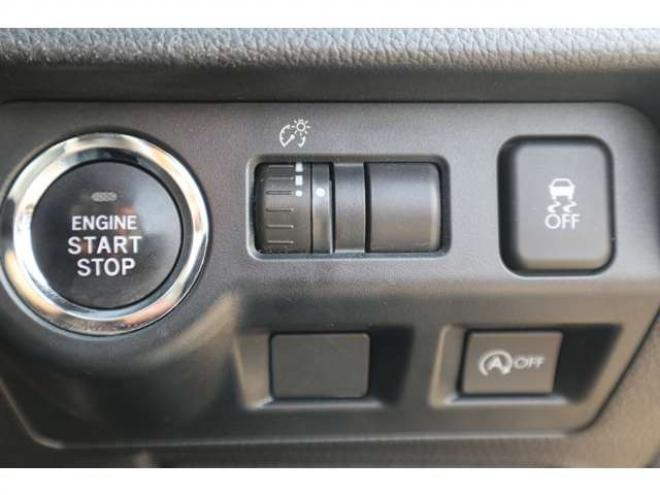 インプレッサスポーツ 2.0 i アイサイト 4WD ナビ・TV・スマートキー 2000