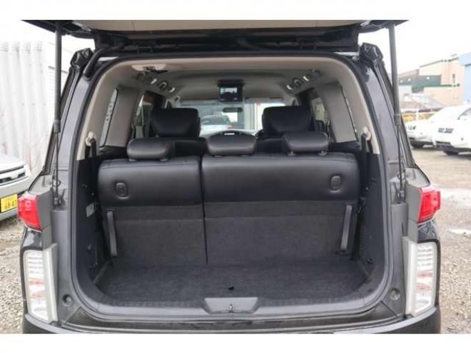 エルグランド2.5 250ハイウェイスター 4WD ナビTV・Bカメラ・パワスラ・R8/7月 2500