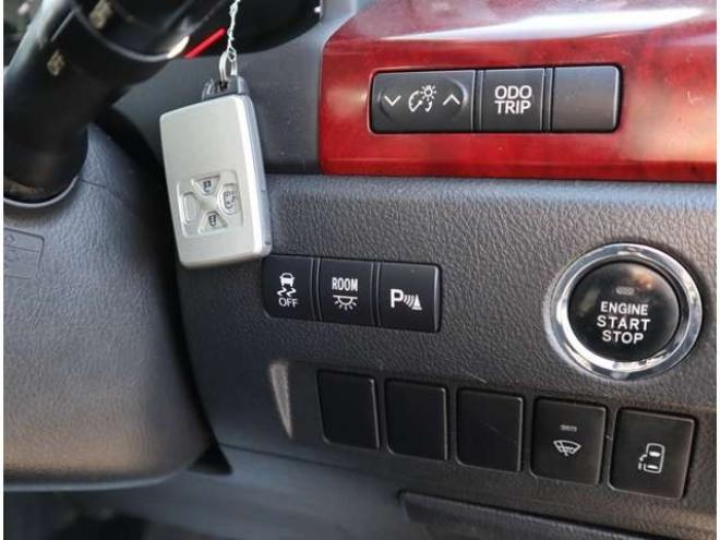 ヴェルファイア2.4 Z 4WD ナビ・Rカメラ・左パワスラ・本州車 2400