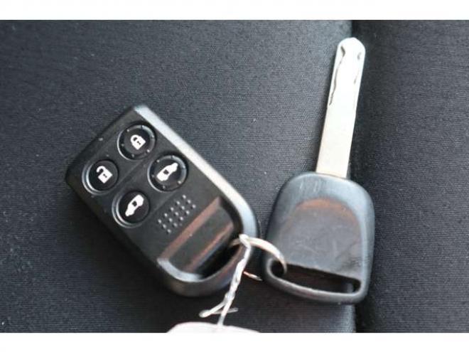 エリシオン2.4 G エアロ 4WD ナビ・バックカメラ・両パワスラ・キーレス 2400