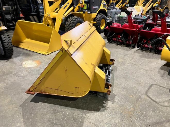 アタッチメントフォークリフト用　中古バケツ/除雪バケツ　K-att