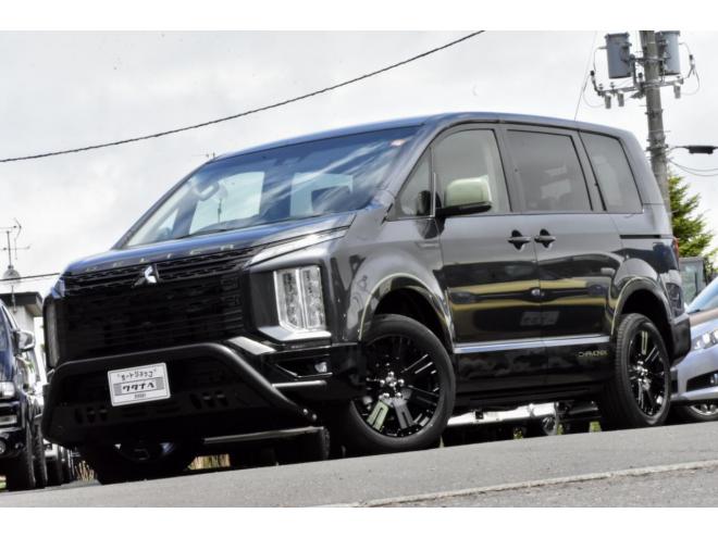 デリカD:5　Chamonix　4WD　シャモニーコンプリートパッケージ　新品フロントガード　社外ナビ付　フロアマット付　登録済未使用車　オートステップ付　寒冷地仕様