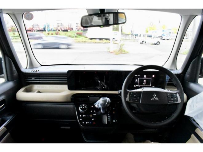 デリカミニ超新型　4WD　Tプレミアム　新車　寒冷地パック