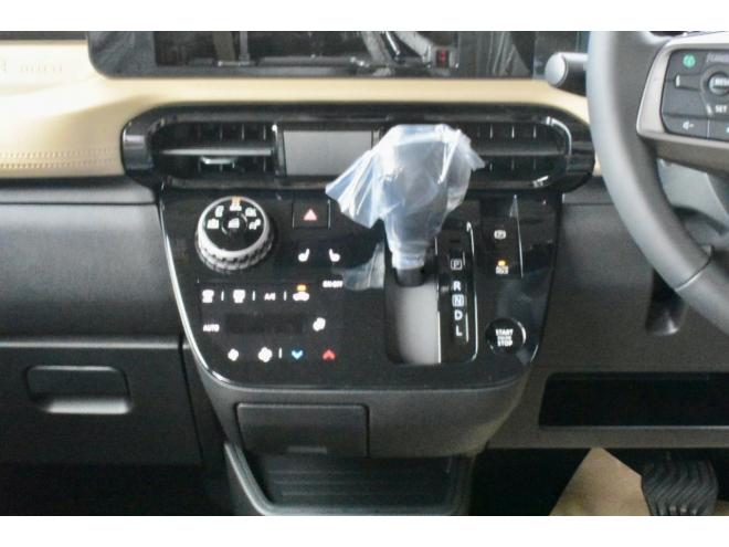 デリカミニ超新型　4WD　Tプレミアム　新車　寒冷地パック