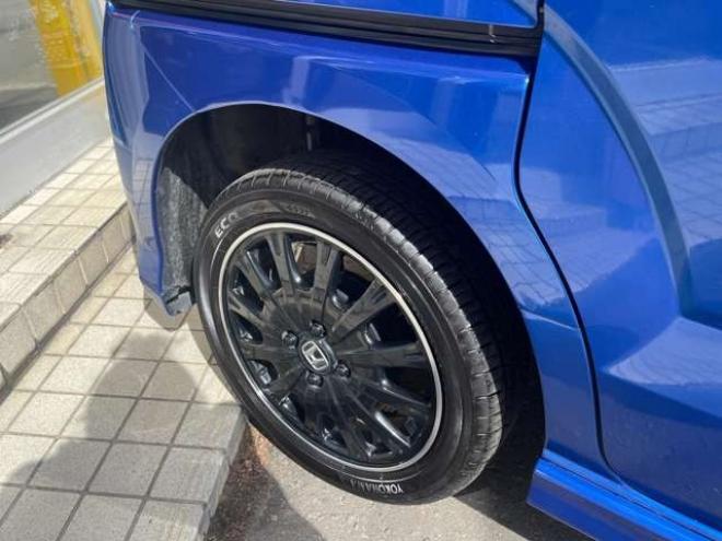 N-BOXカスタムG ターボ Lパッケージ 2トーンカラースタイル 4WD　1年走行距離無制限保証/Bluetooth/フルセグTV/両側パワースライドドア/バックカメラ/純正エンジンスターター/純正プレミアムインターナビ/ハーフレザーシート/前席シートヒータ/HID/車検整備2年付/修復歴無し 660