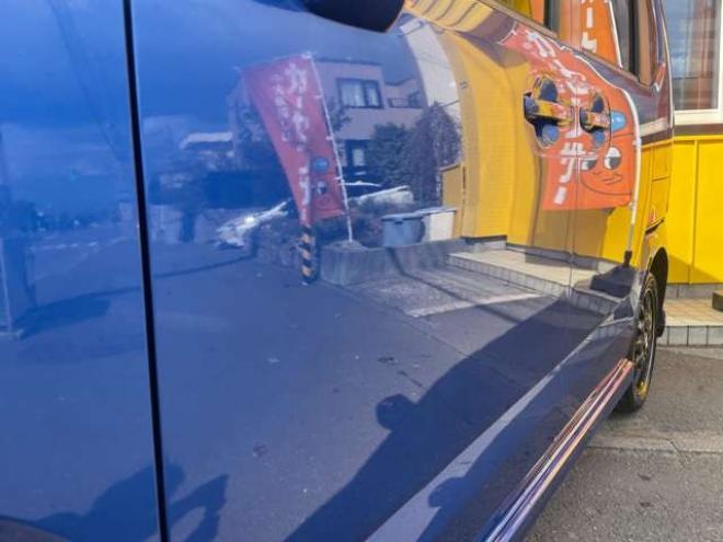 N-BOXカスタムG ターボ Lパッケージ 2トーンカラースタイル 4WD　1年走行距離無制限保証/Bluetooth/フルセグTV/両側パワースライドドア/バックカメラ/純正エンジンスターター/純正プレミアムインターナビ/ハーフレザーシート/前席シートヒータ/HID/車検整備2年付/修復歴無し 660