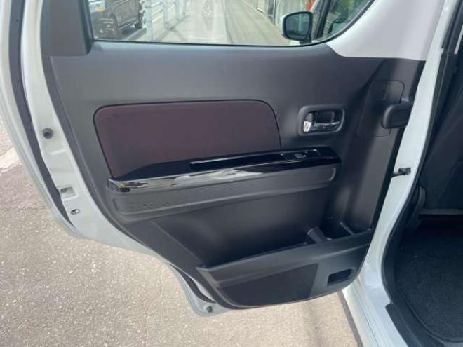 ワゴンRスティングレー ハイブリッド T 4WD　1年保証付/Bluetooth/ナビ・フルセグ/バックカメラ/ターボ/禁煙車/クルーズコントロール 660