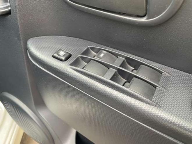 eKスポーツR 4WD　1年走行距離無制限保証/インタークーラーターボ/4速AT/キーレス/HIDヘッドライト/シートヒーター/走行69000キロ/車検整備付/法定整備/修復歴無し/禁煙車 660